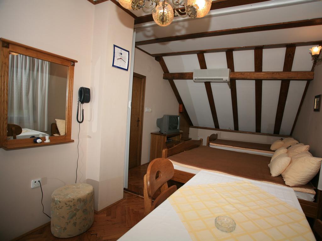 Apartments Vrata Baranje Bilje Room photo